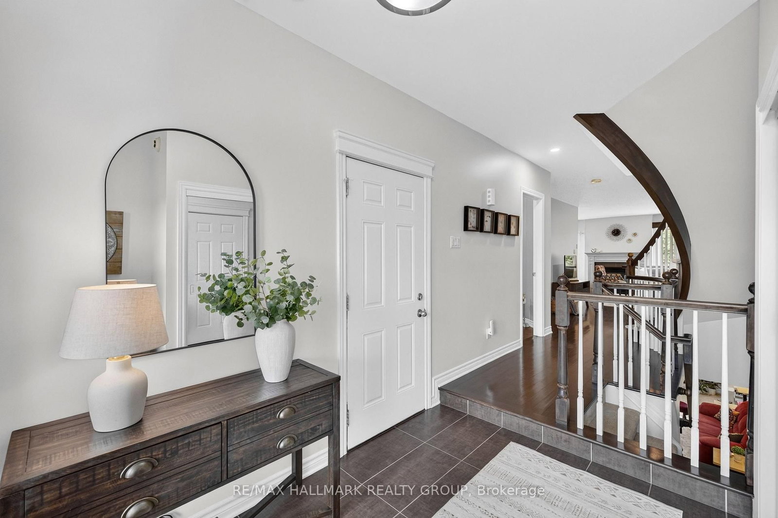 1005 Marconi Avenue • Ottawa, ON photo 4