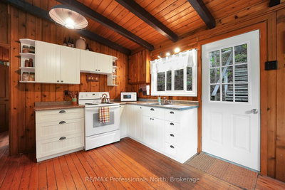 1236 Poverty Bay Trail • Minden Hills, ON photo 9