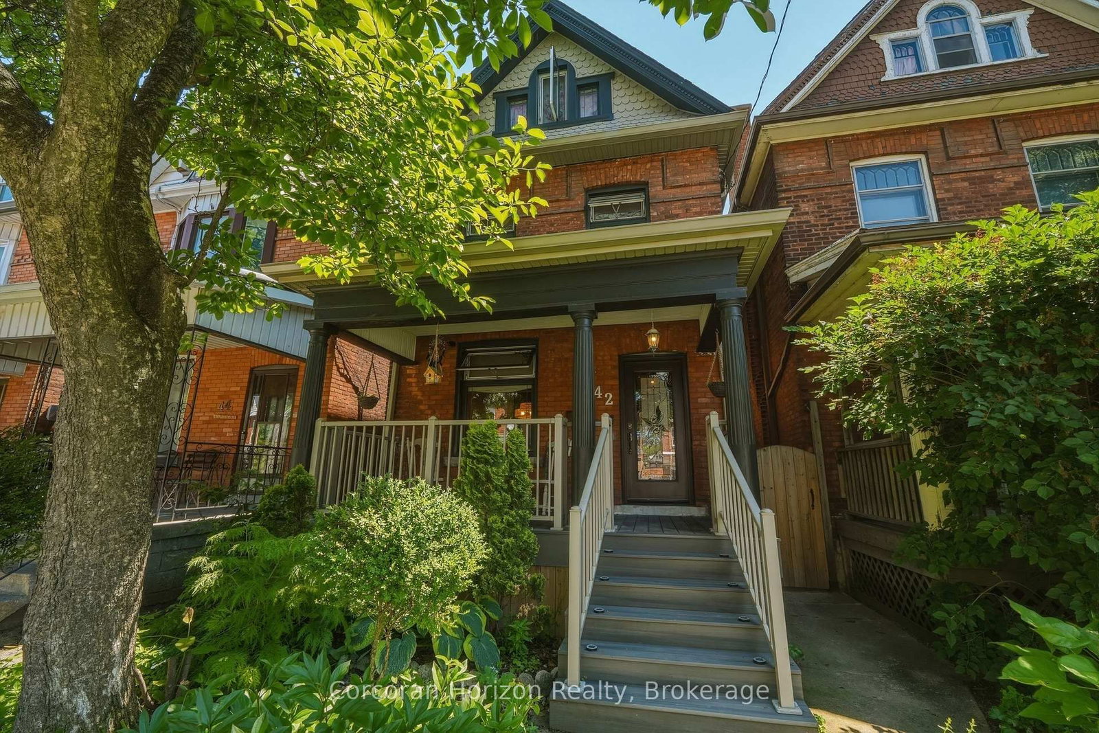 42 Nightingale Street • Hamilton, ON photo 1