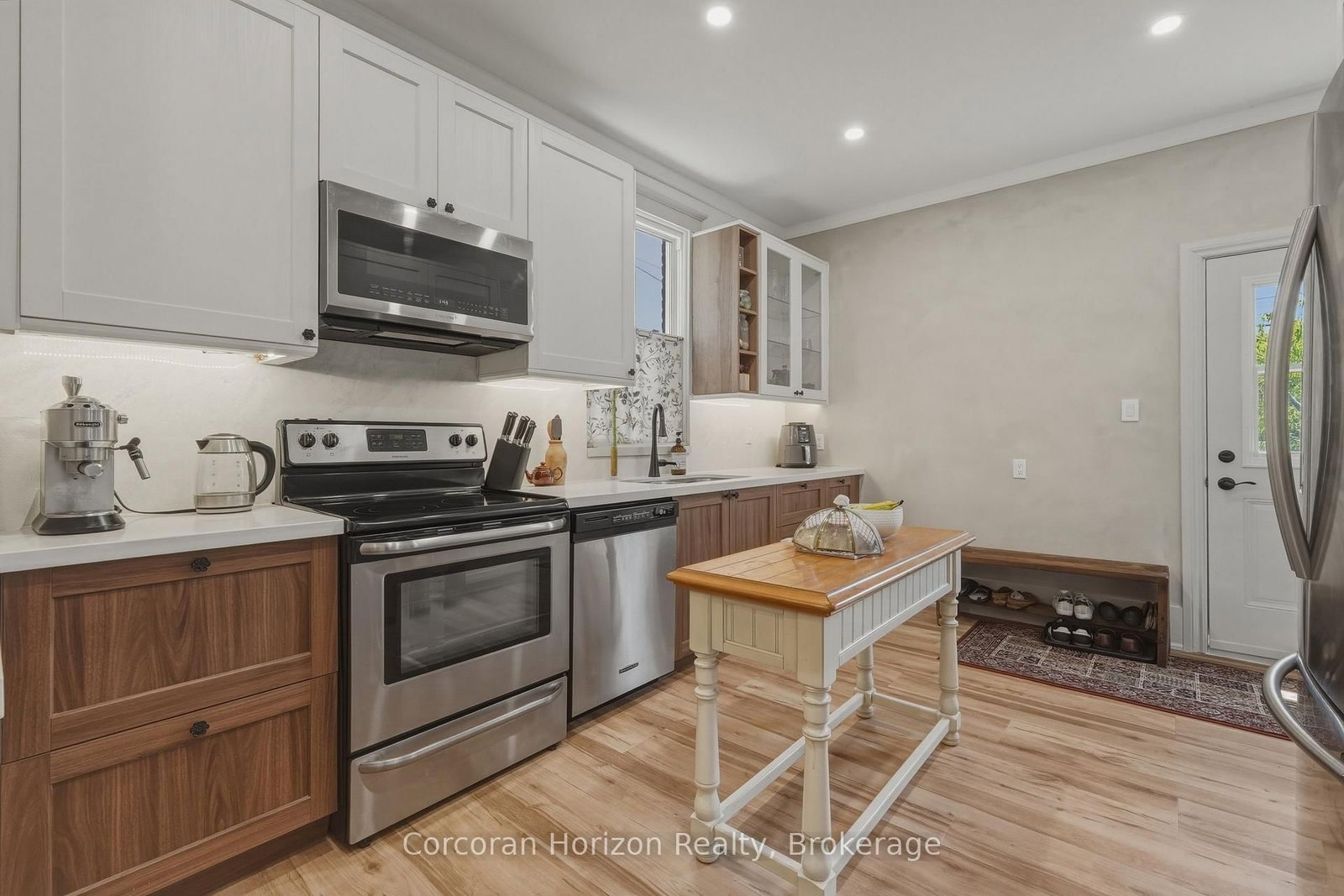 42 Nightingale Street • Hamilton, ON photo 12