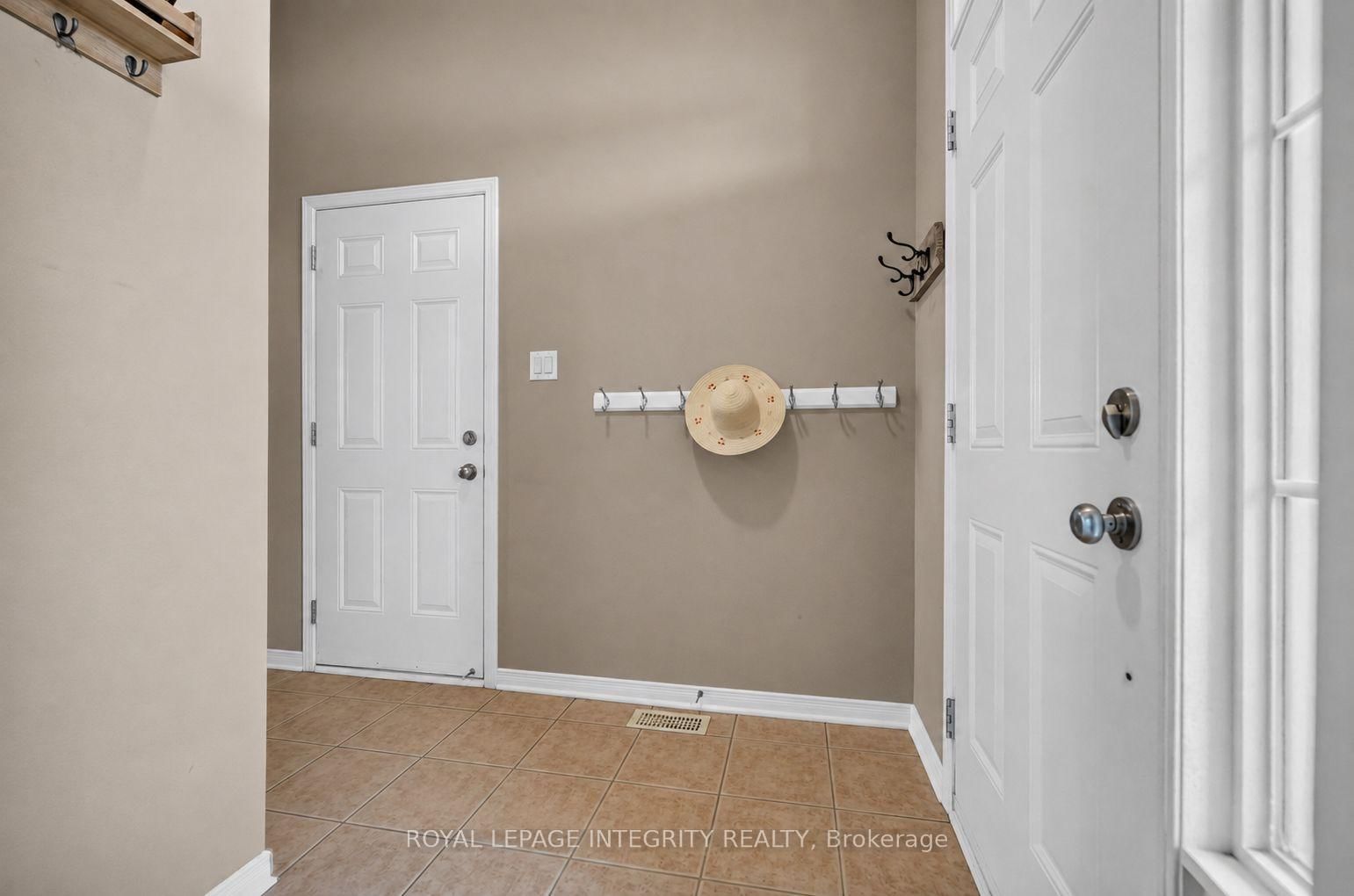 1764 Plainridge Crescent • Ottawa, ON photo 4