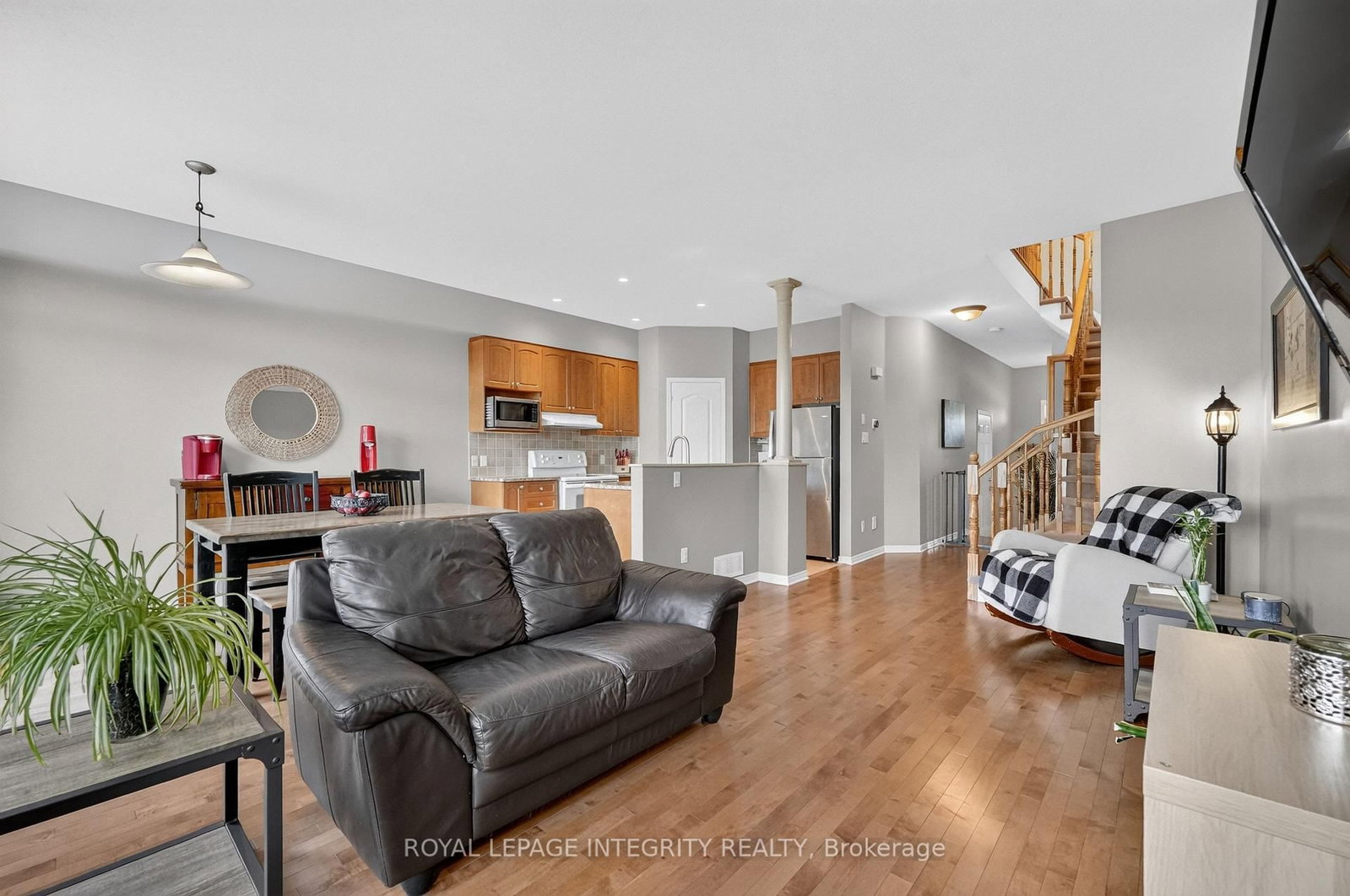 1764 Plainridge Crescent • Ottawa, ON photo 8