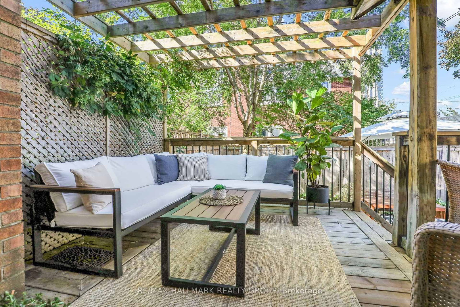 174 Compton Avenue • Ottawa, ON photo 27