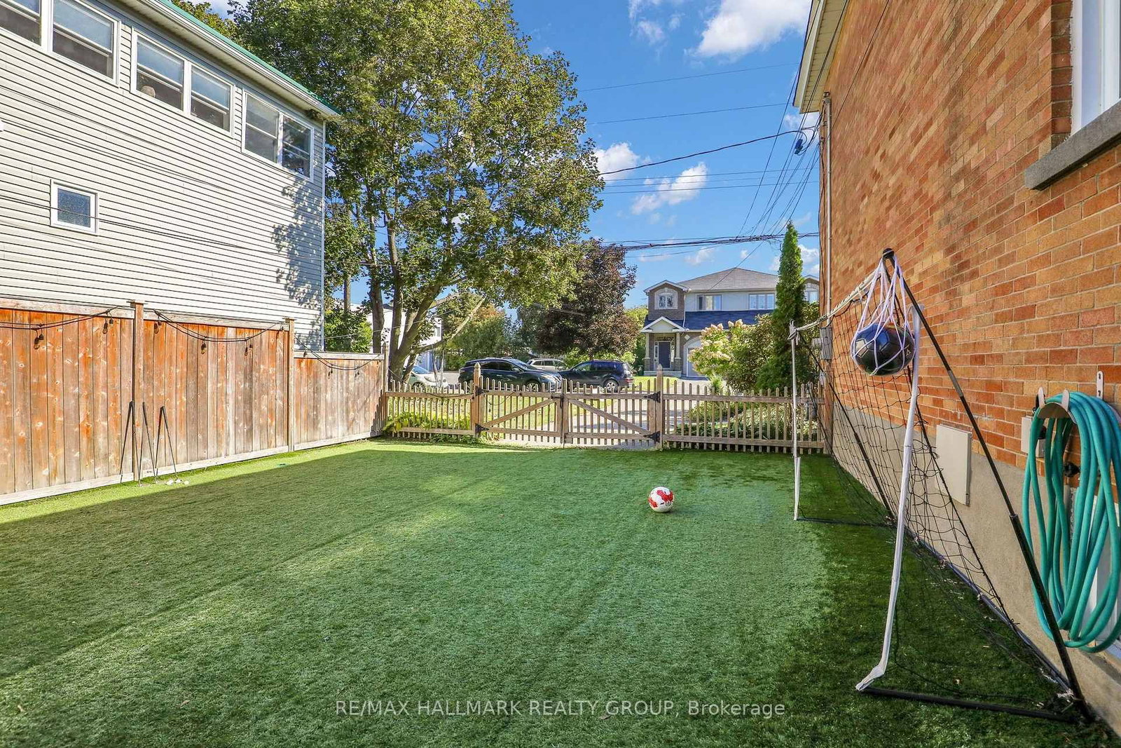 174 Compton Avenue • Ottawa, ON photo 33
