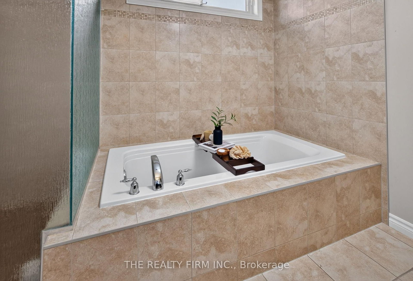 46 Ashwood Crescent • Middlesex Centre, ON photo 18
