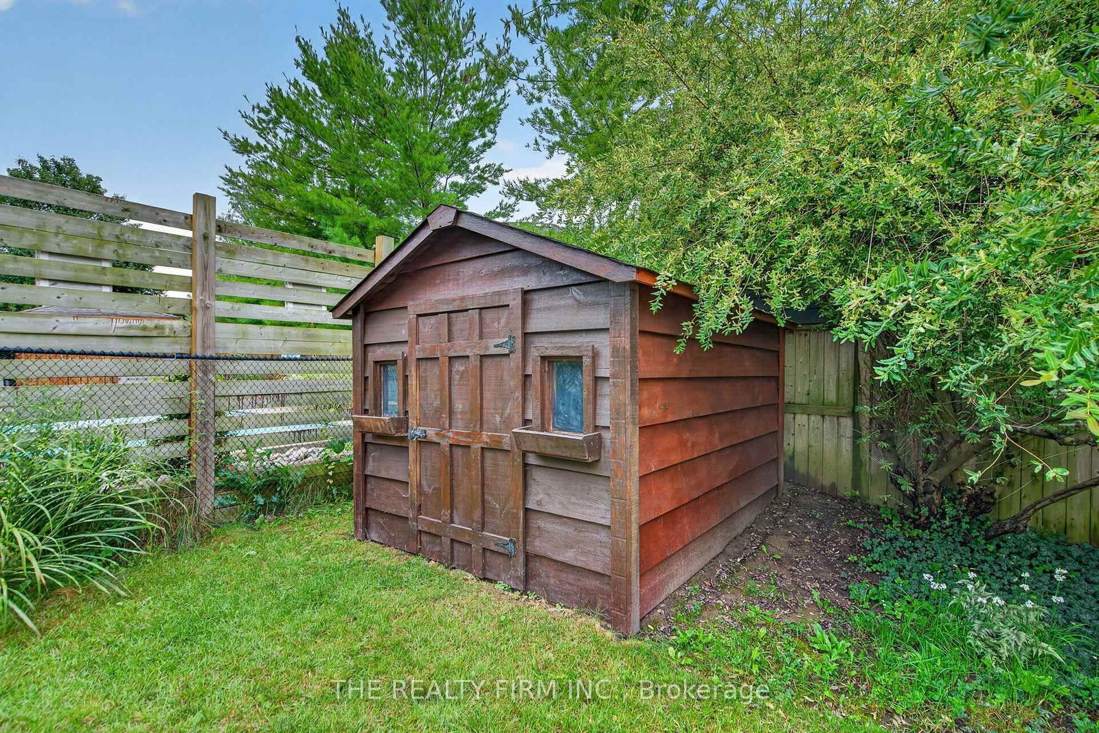 46 Ashwood Crescent • Middlesex Centre, ON photo 37