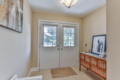 3209 Tilbury Lane • London South, ON photo 4