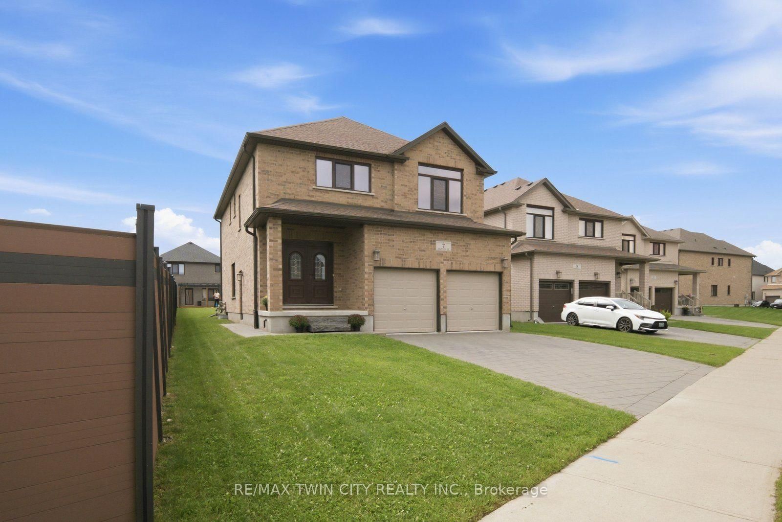 7 Morris Street • Brant, ON photo 4