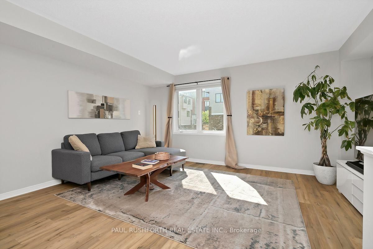 243 Eric Czapnik Way • Ottawa, ON photo 4