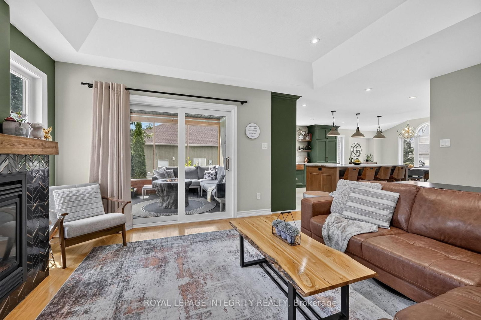 1946 Farisita Drive • Vars, ON photo 18
