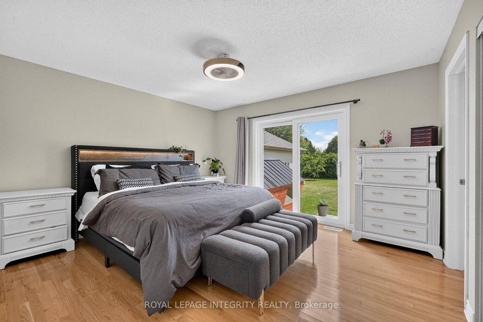 1946 Farisita Drive • Vars, ON photo 19