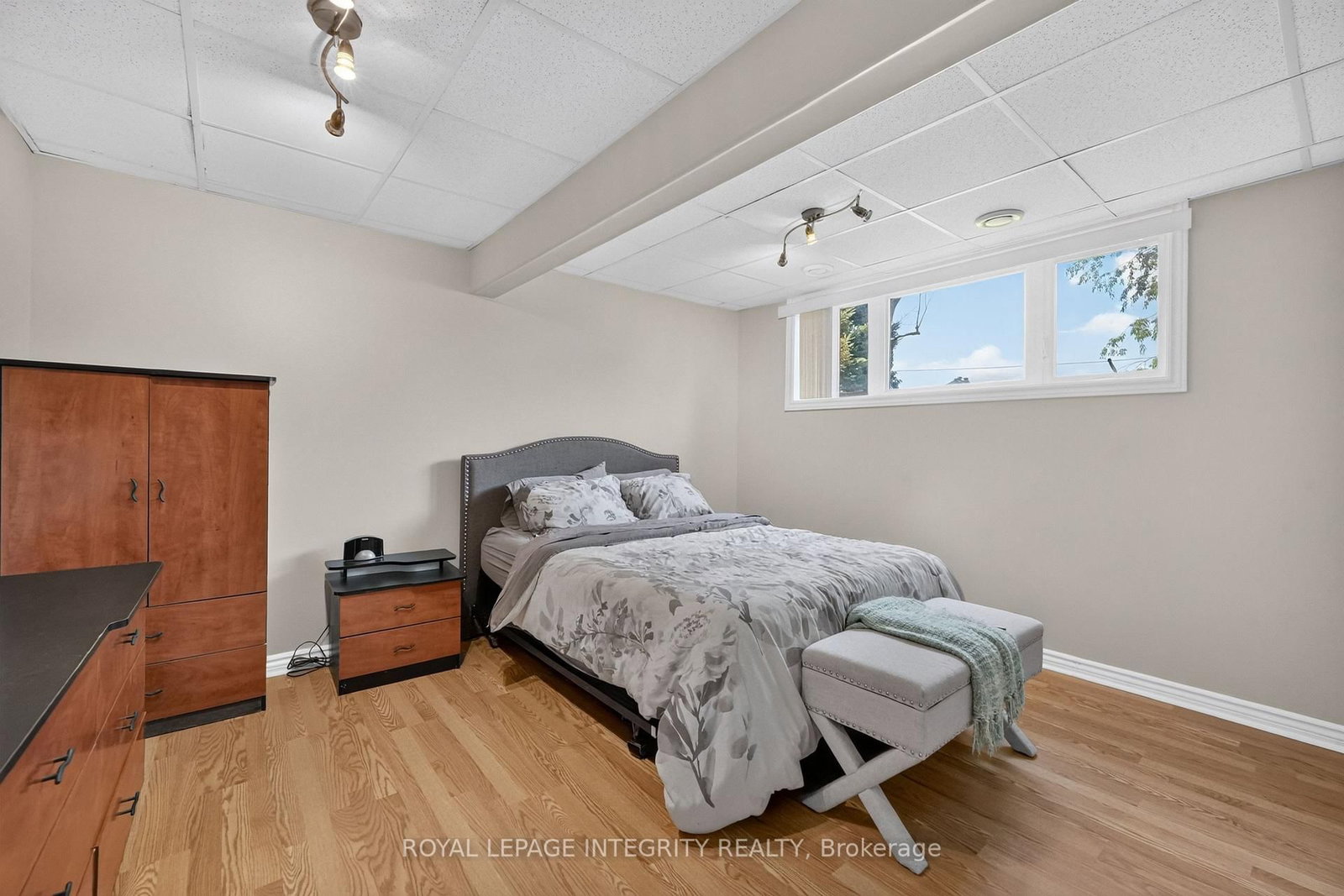 1946 Farisita Drive • Vars, ON photo 32