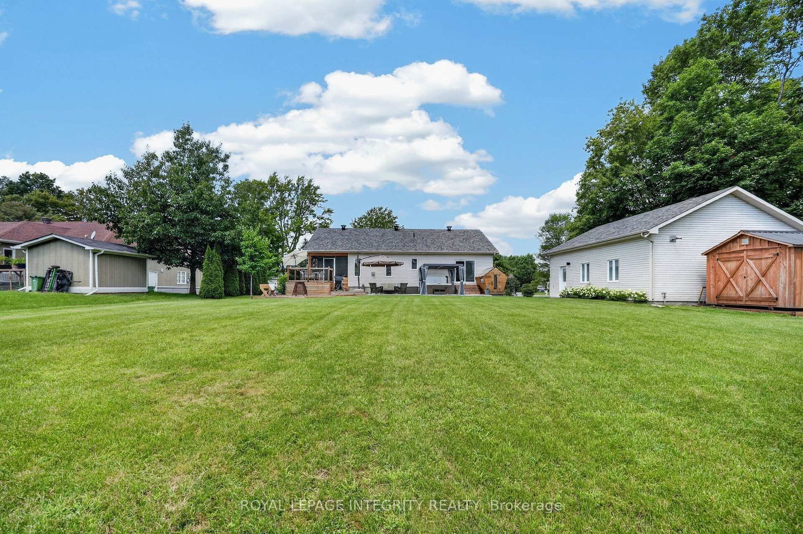 1946 Farisita Drive • Vars, ON photo 47
