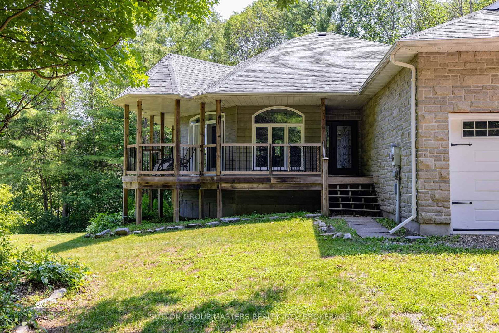139 Country Woods Drive • Harrowsmith, ON photo 28