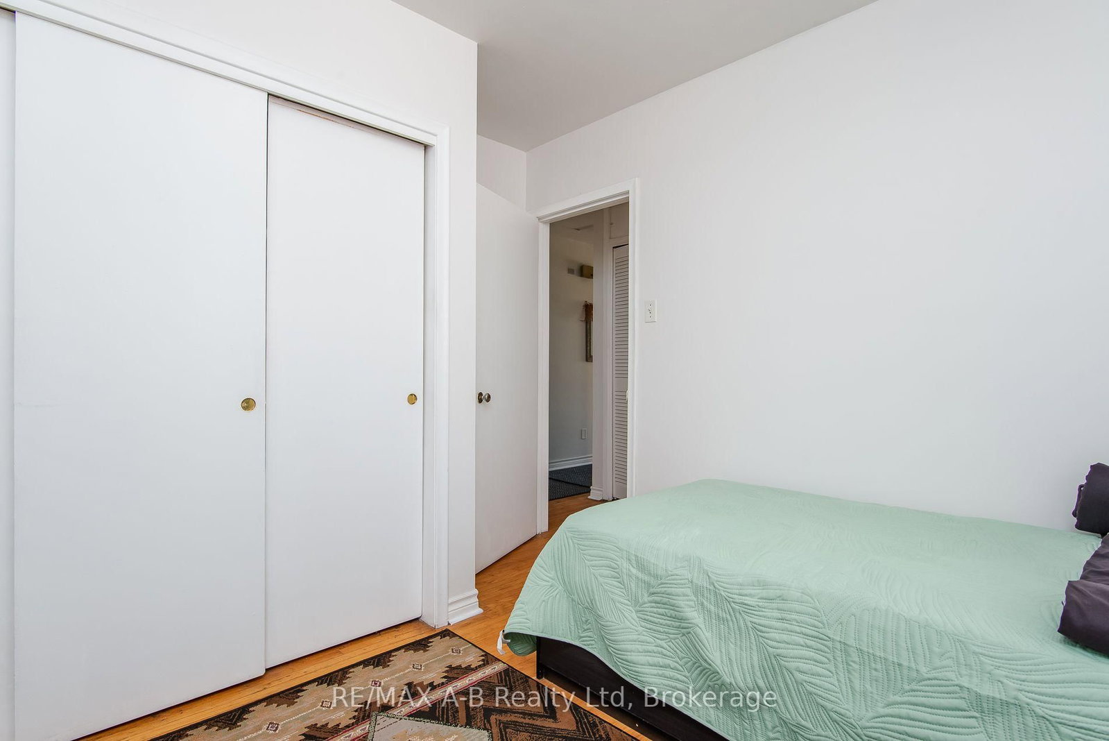 727 FREDERICK Street • Kitchener, ON photo 16
