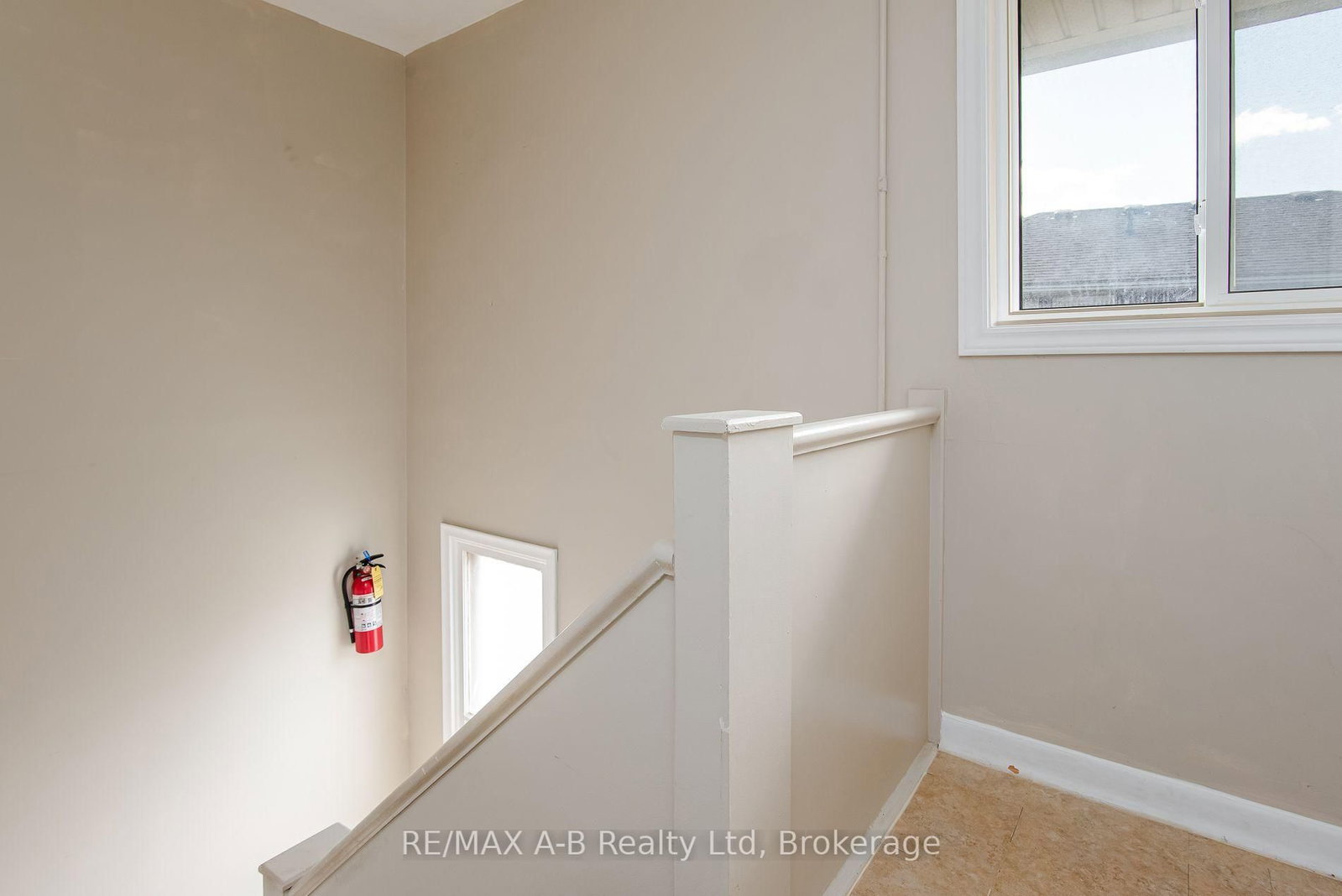 727 FREDERICK Street • Kitchener, ON photo 21