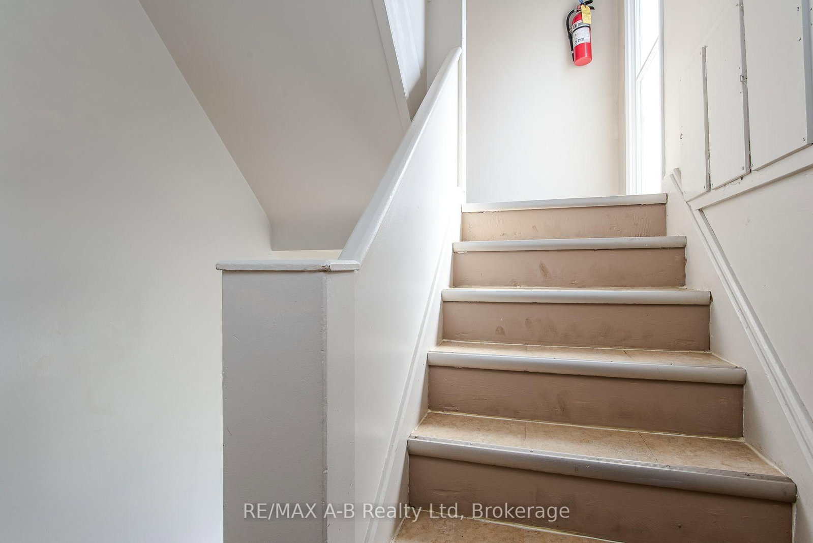 727 FREDERICK Street • Kitchener, ON photo 22