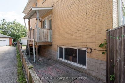 727 FREDERICK Street • Kitchener, ON photo 4