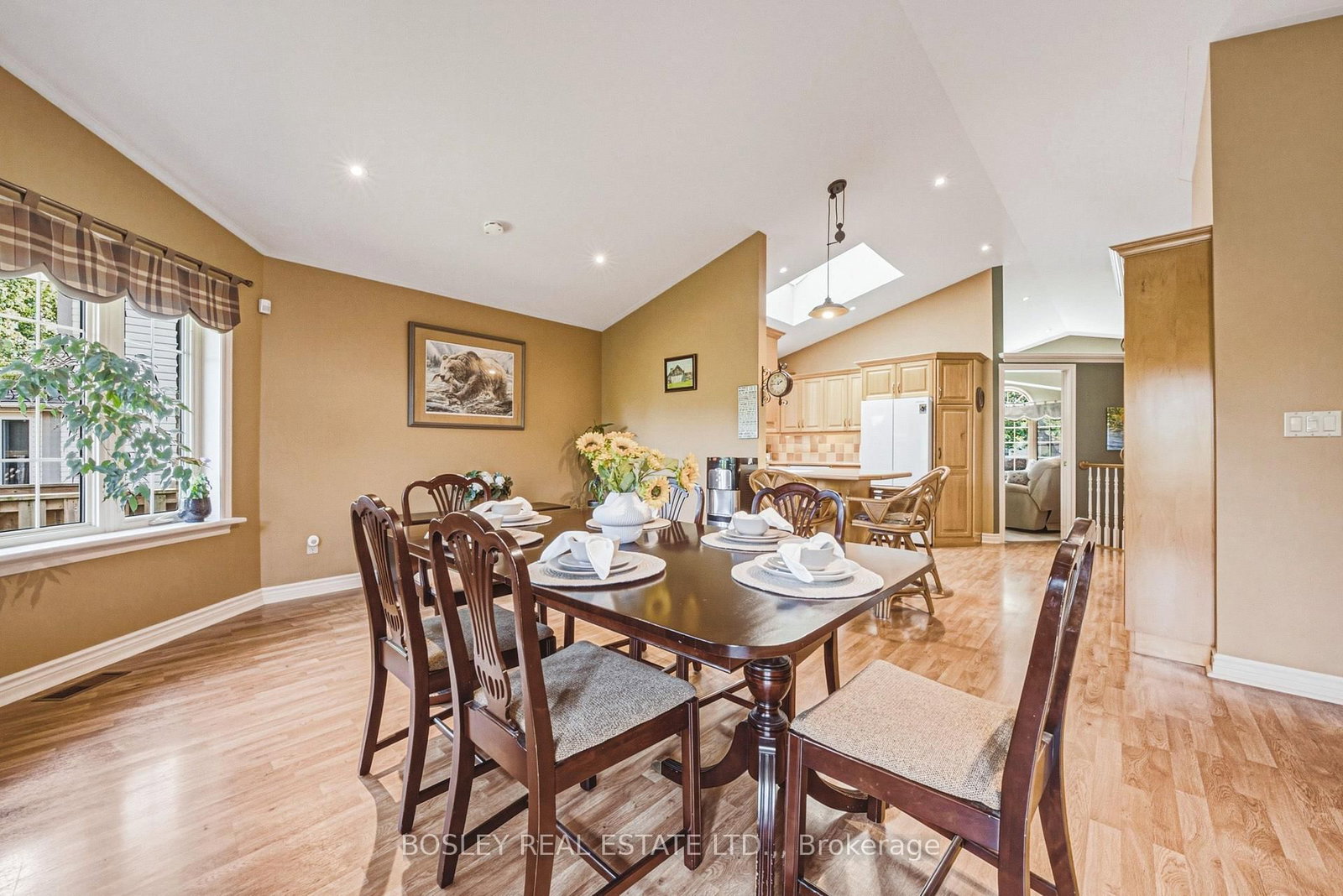 4011 AZALEA Crescent • Lincoln, ON photo 12