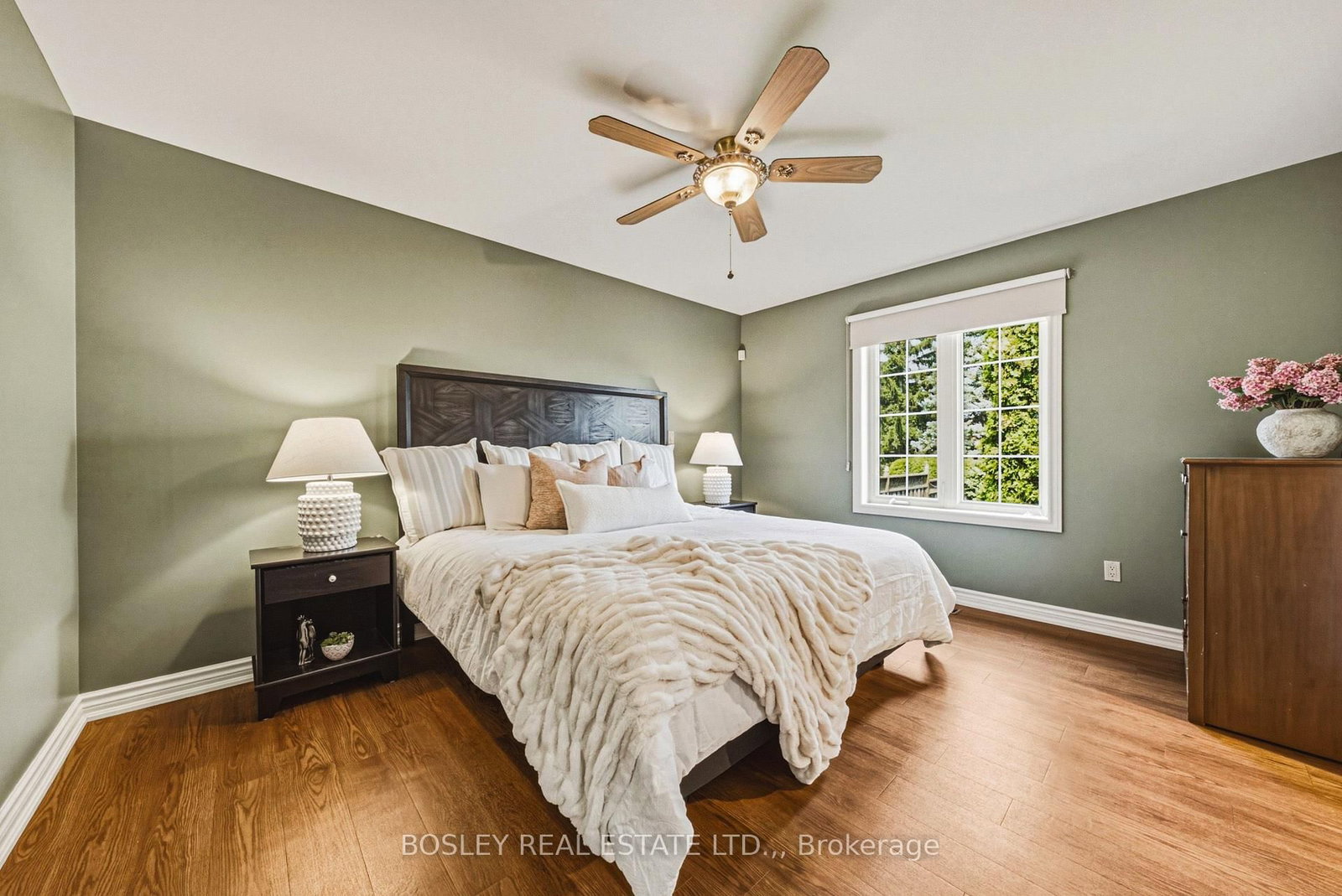 4011 AZALEA Crescent • Lincoln, ON photo 18