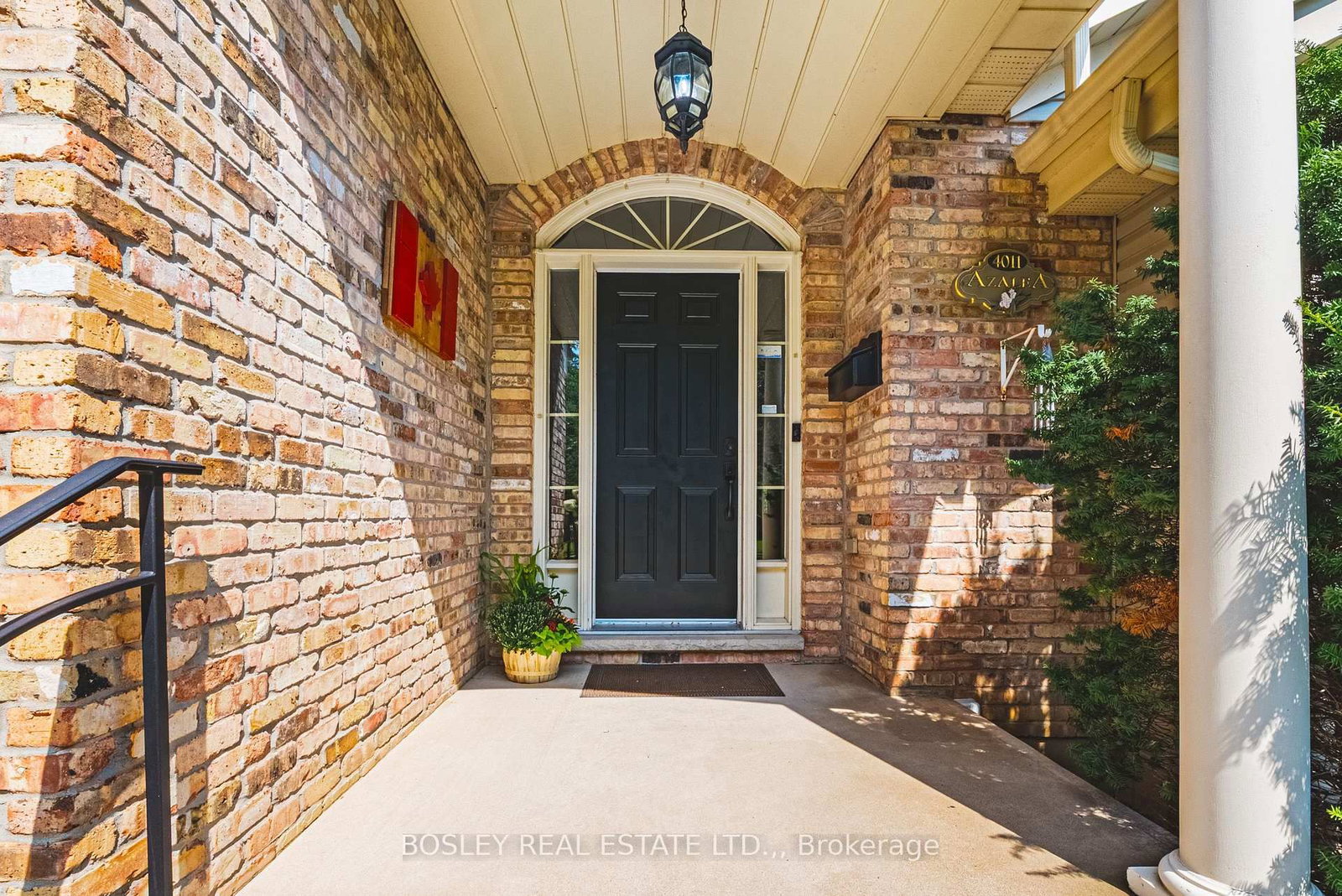 4011 AZALEA Crescent • Lincoln, ON photo 4