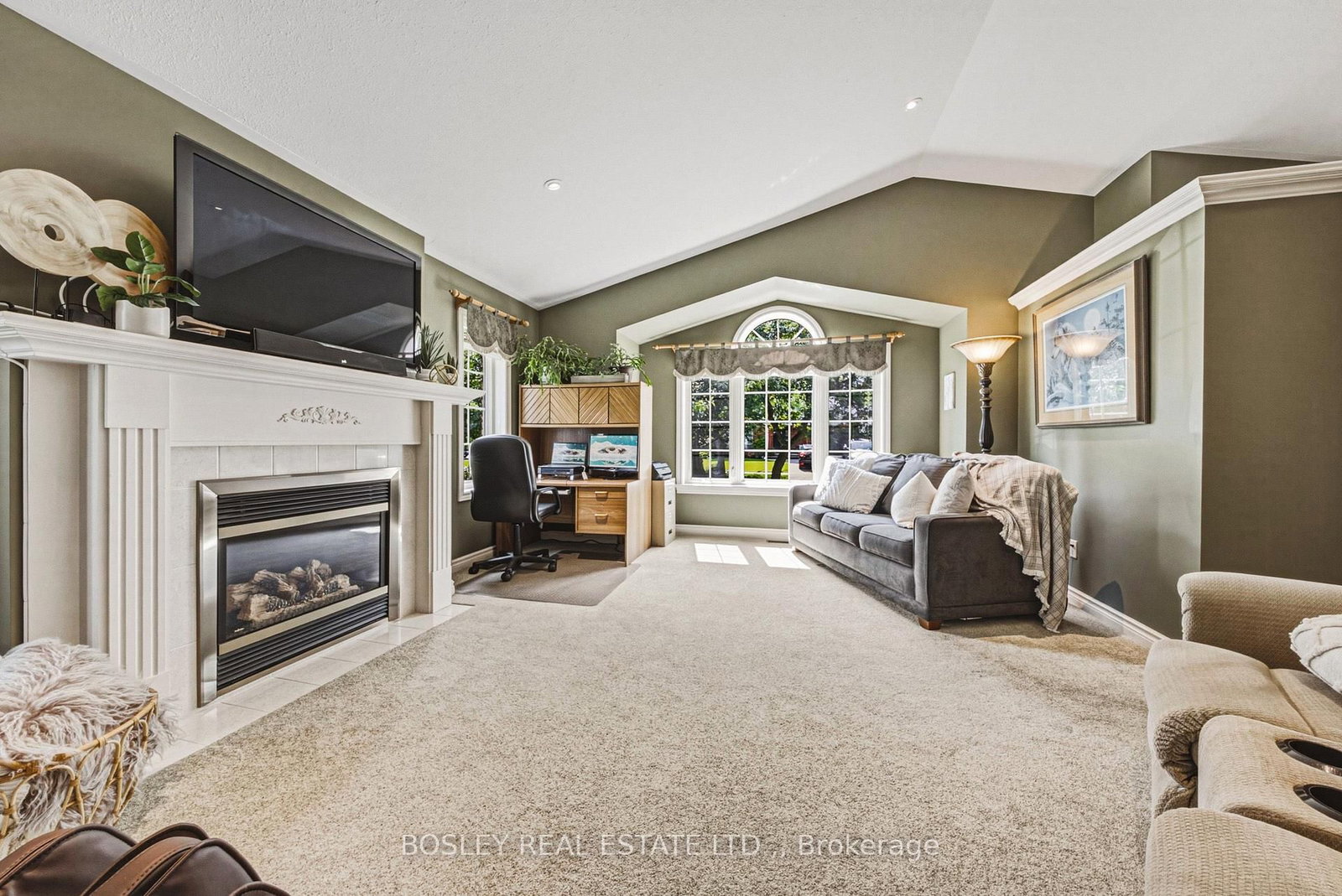4011 AZALEA Crescent • Lincoln, ON photo 8