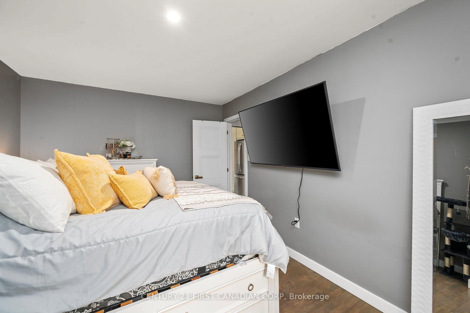 295 Victoria Street • Ingersoll, ON photo 13