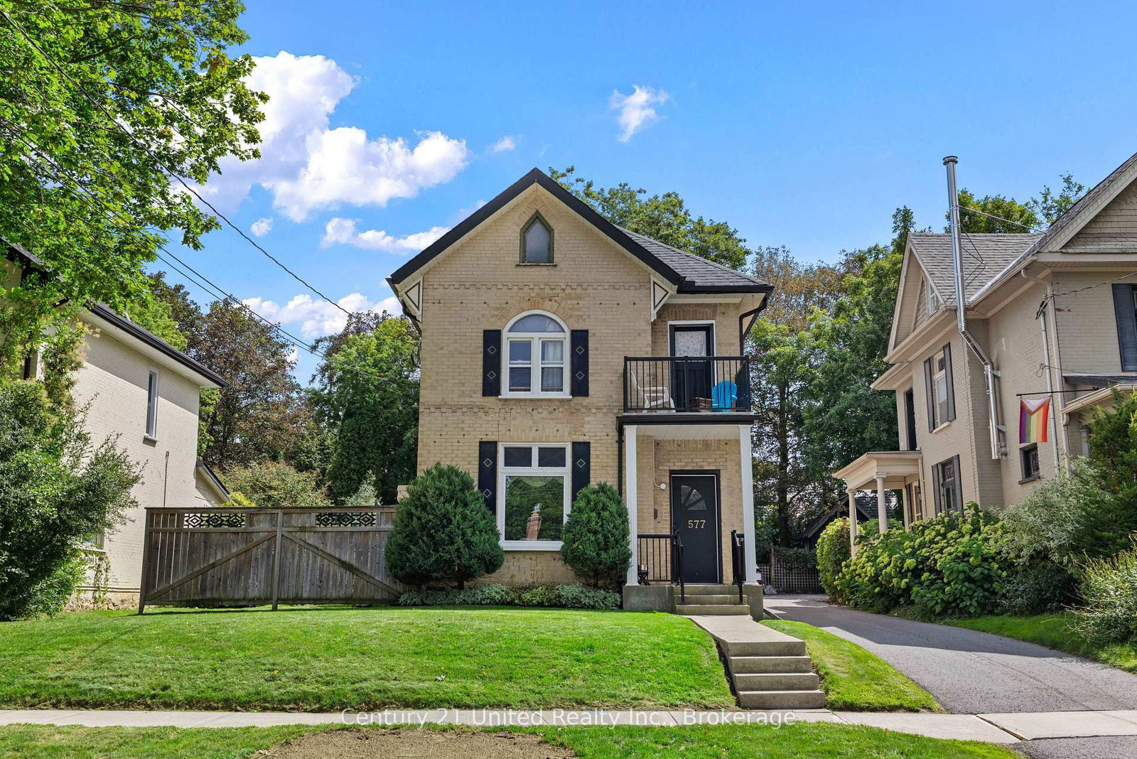 577 Homewood Avenue • Peterborough, ON photo 1
