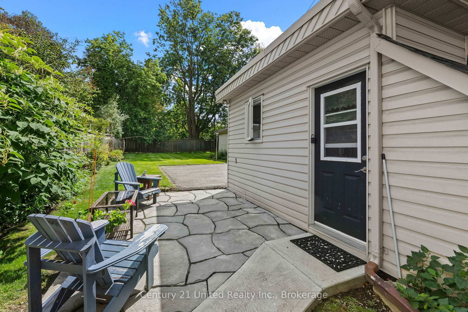 577 Homewood Avenue • Peterborough, ON photo 6