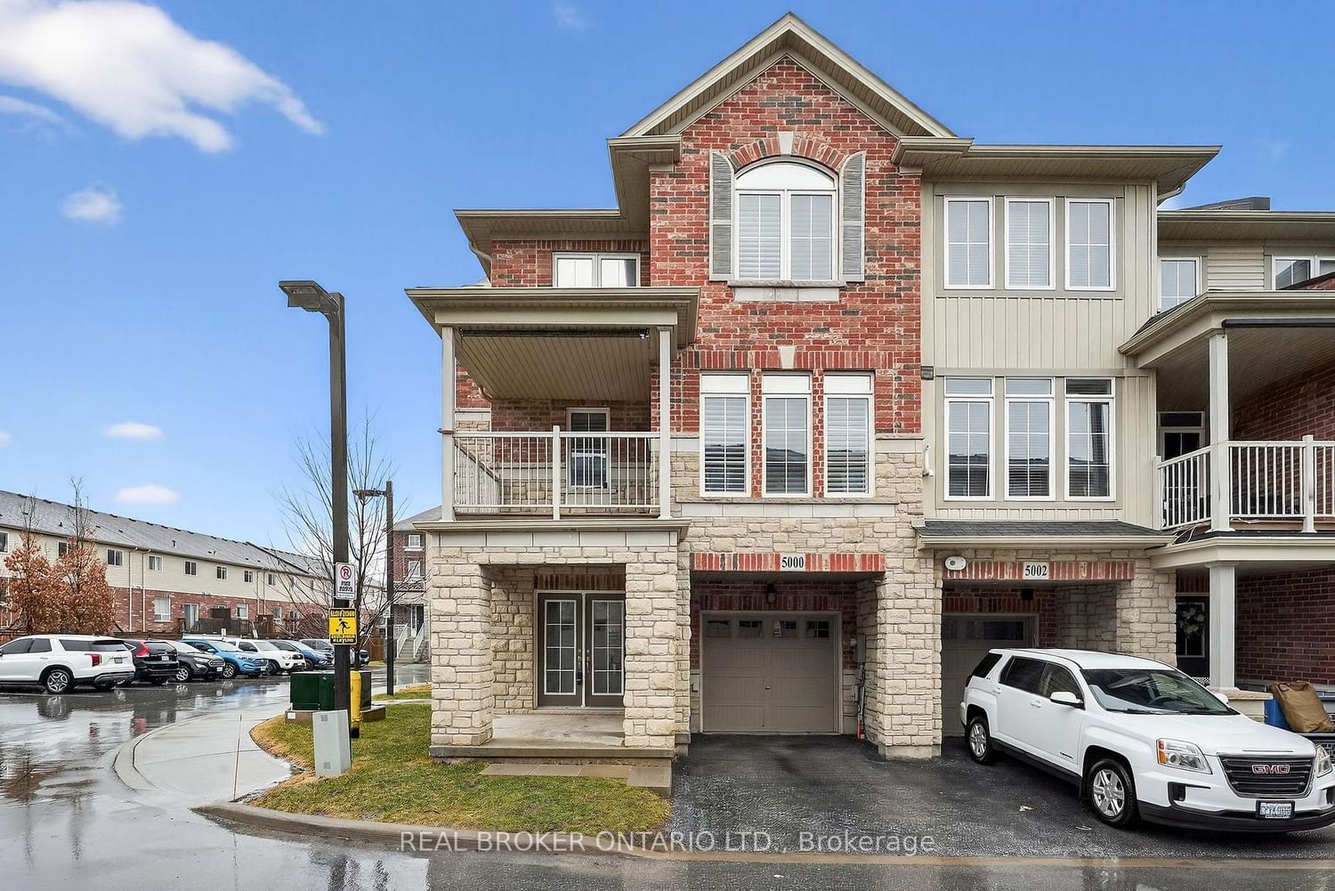 5000 Desantis Drive • Lincoln, ON photo 1