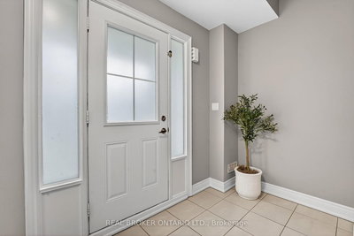 5000 Desantis Drive • Lincoln, ON photo 4