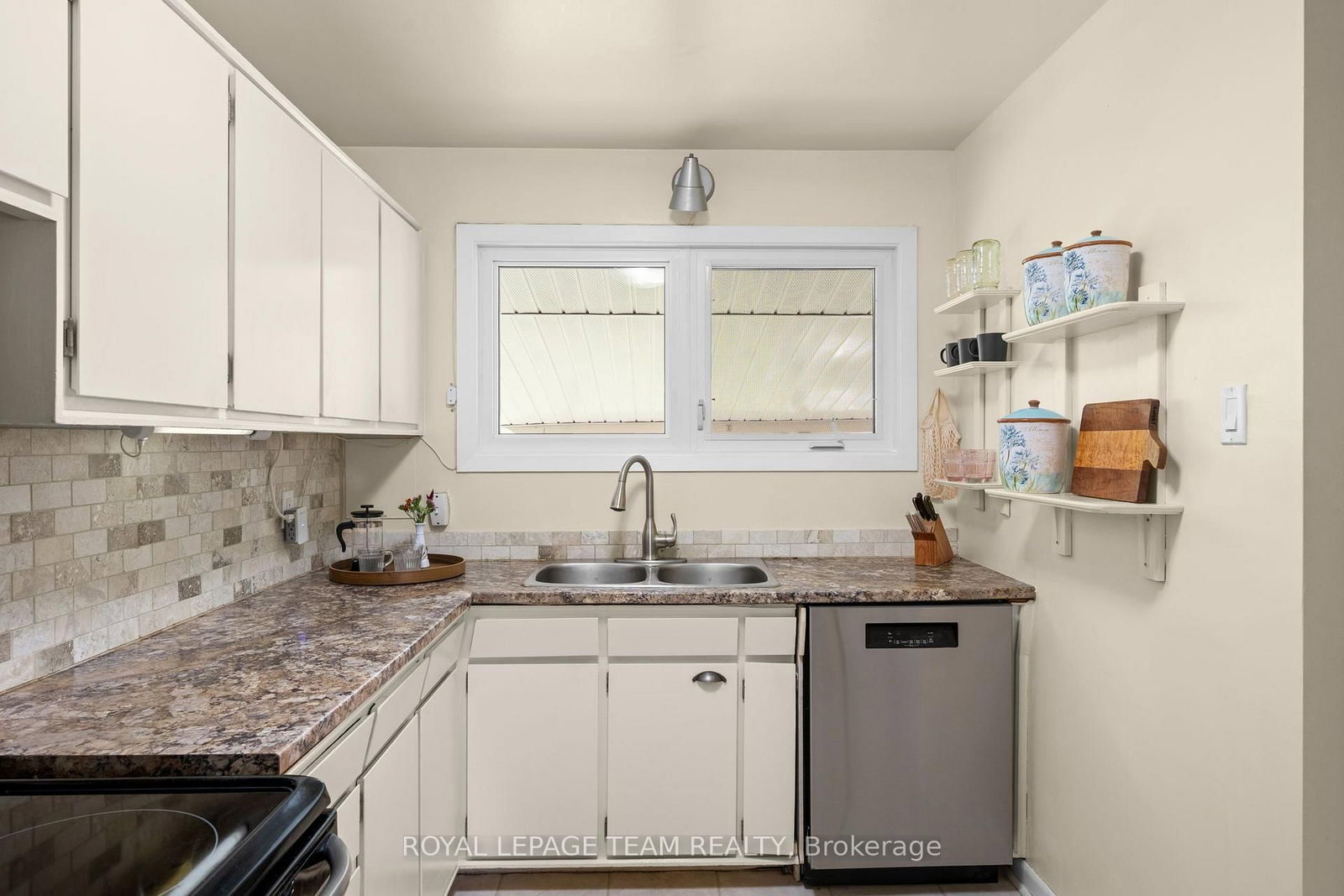 1130 Parkway Drive • Ottawa, ON photo 8