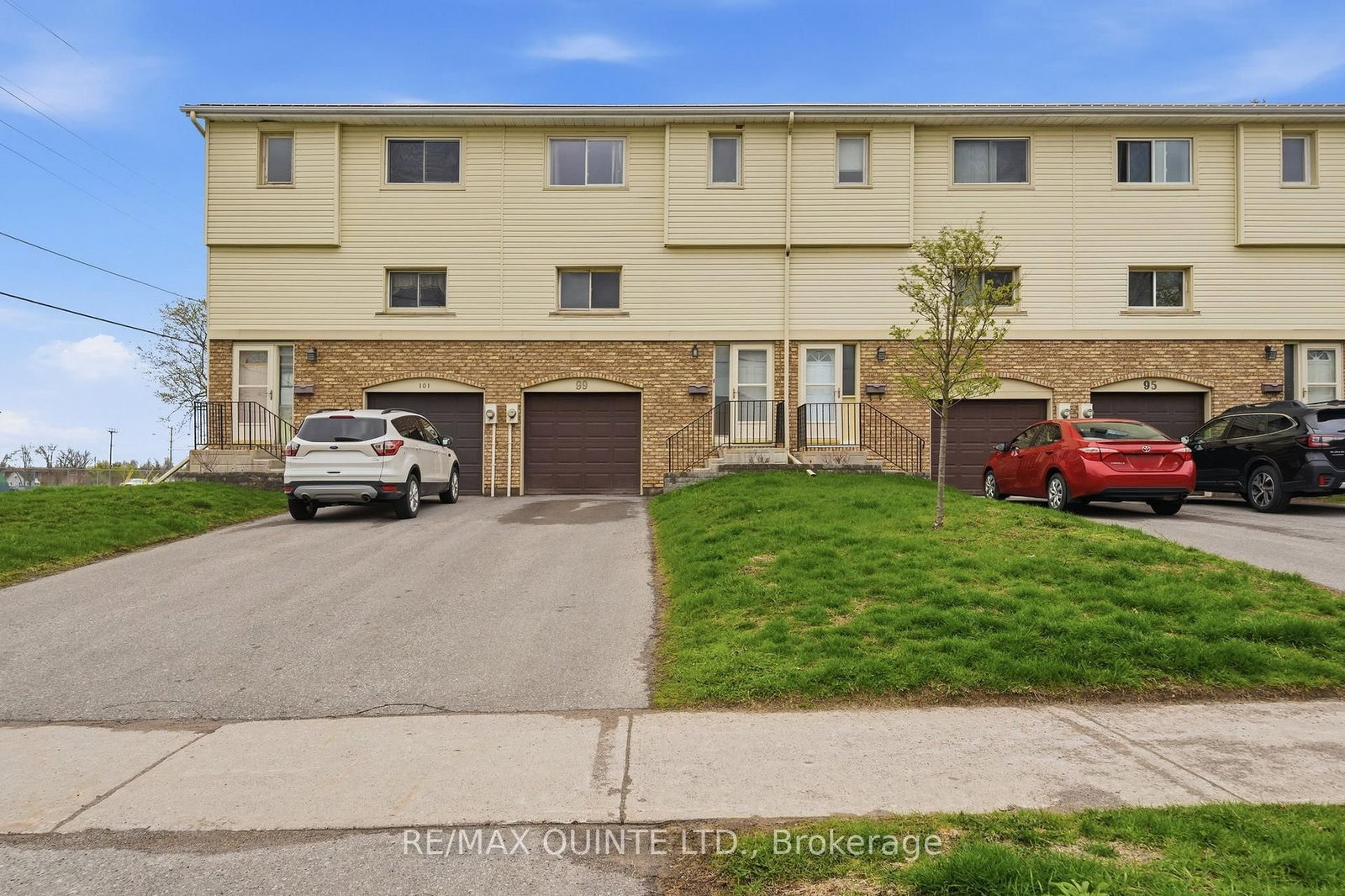 99 Dunnett Boulevard • #2 • Belleville, ON photo 1