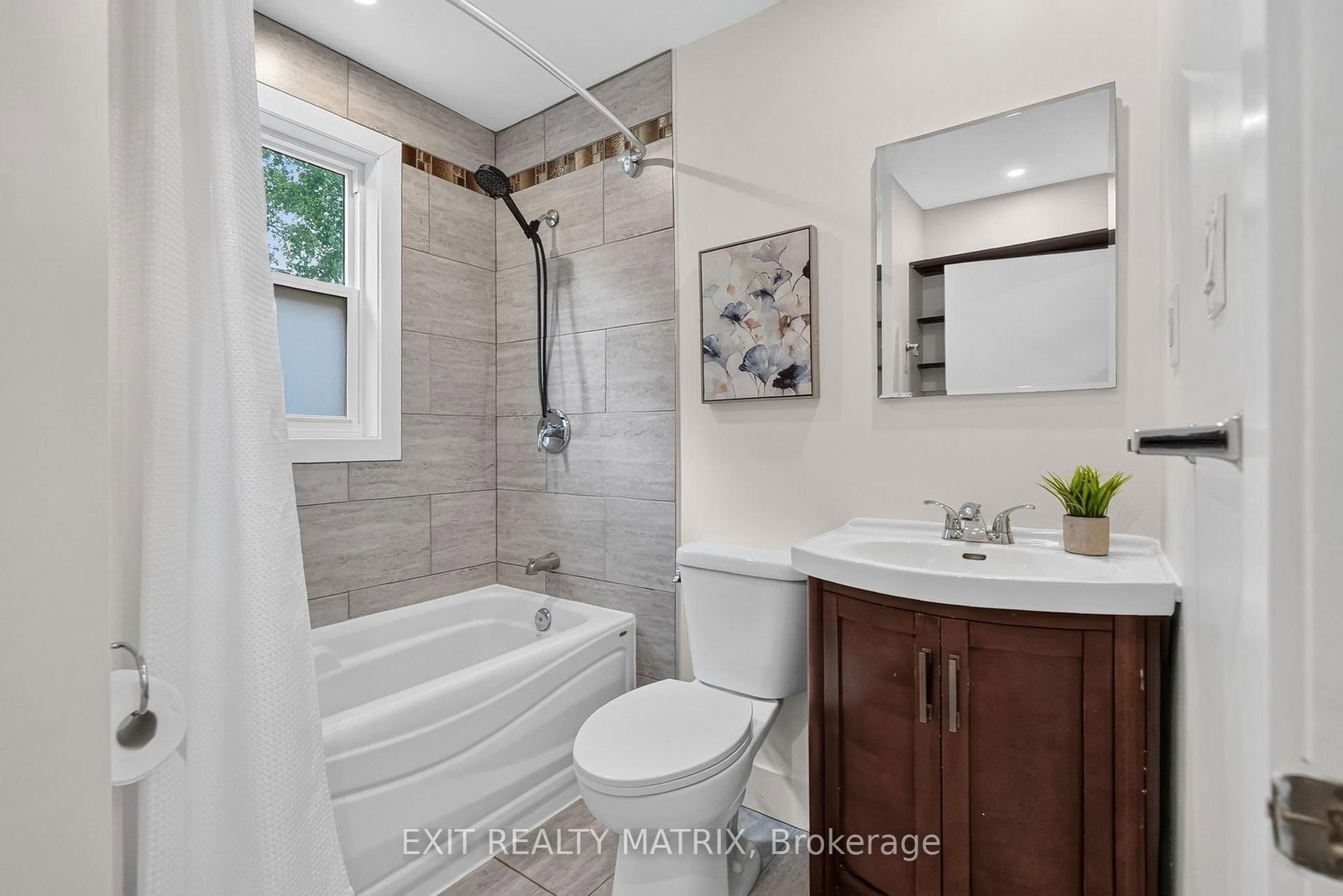 8150 Victoria Street • Metcalfe, ON photo 13