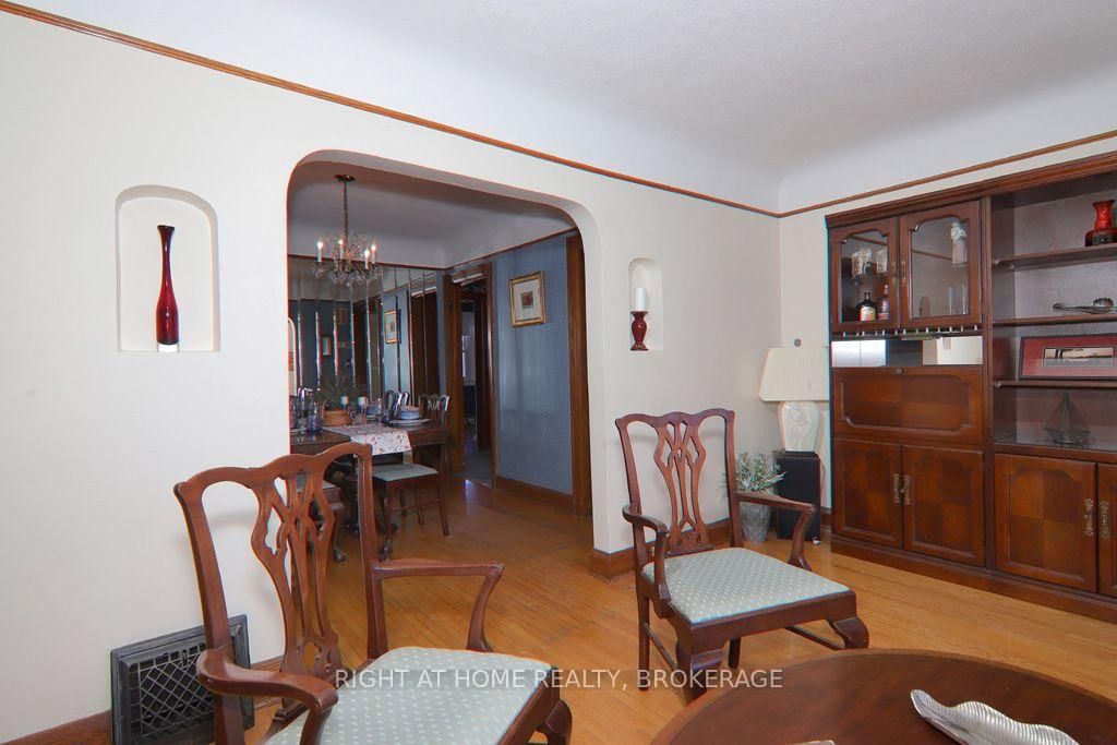 31 Stuart Avenue • St. Catharines, ON photo 18