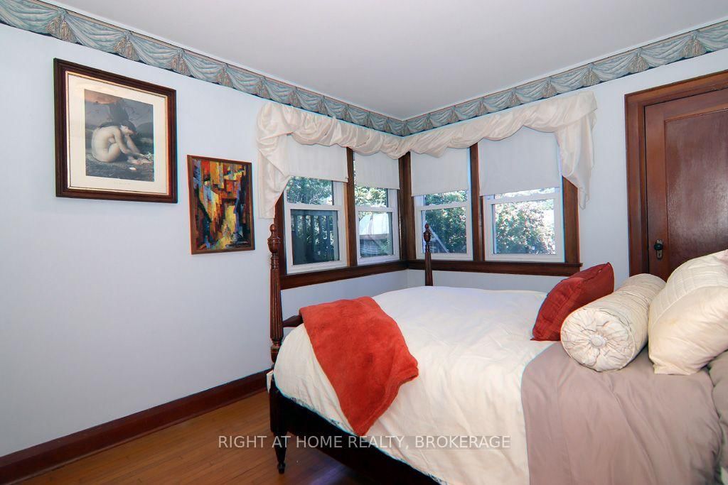 31 Stuart Avenue • St. Catharines, ON photo 25