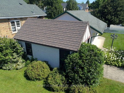 31 Stuart Avenue • St. Catharines, ON photo 4