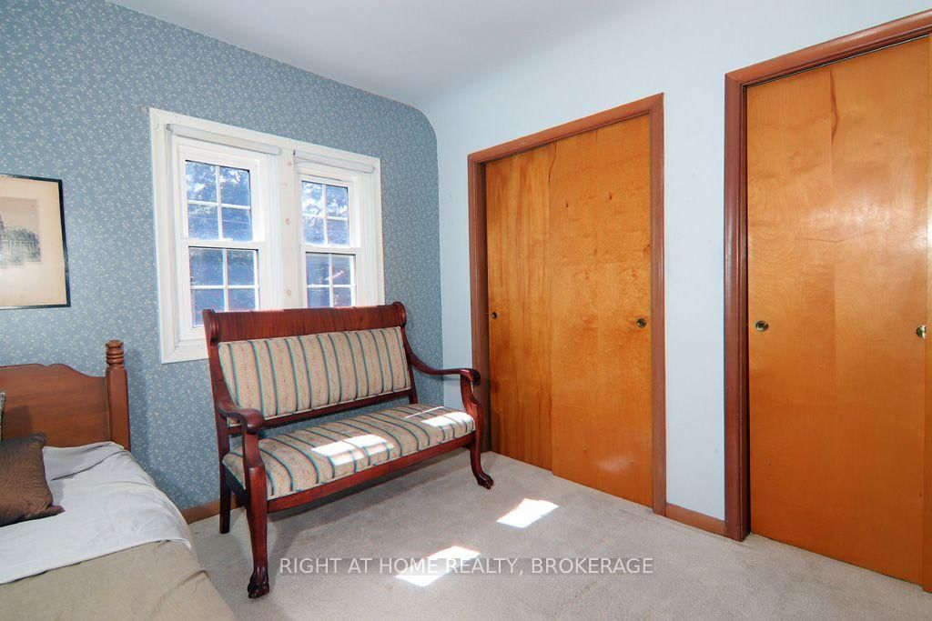31 Stuart Avenue • St. Catharines, ON photo 40