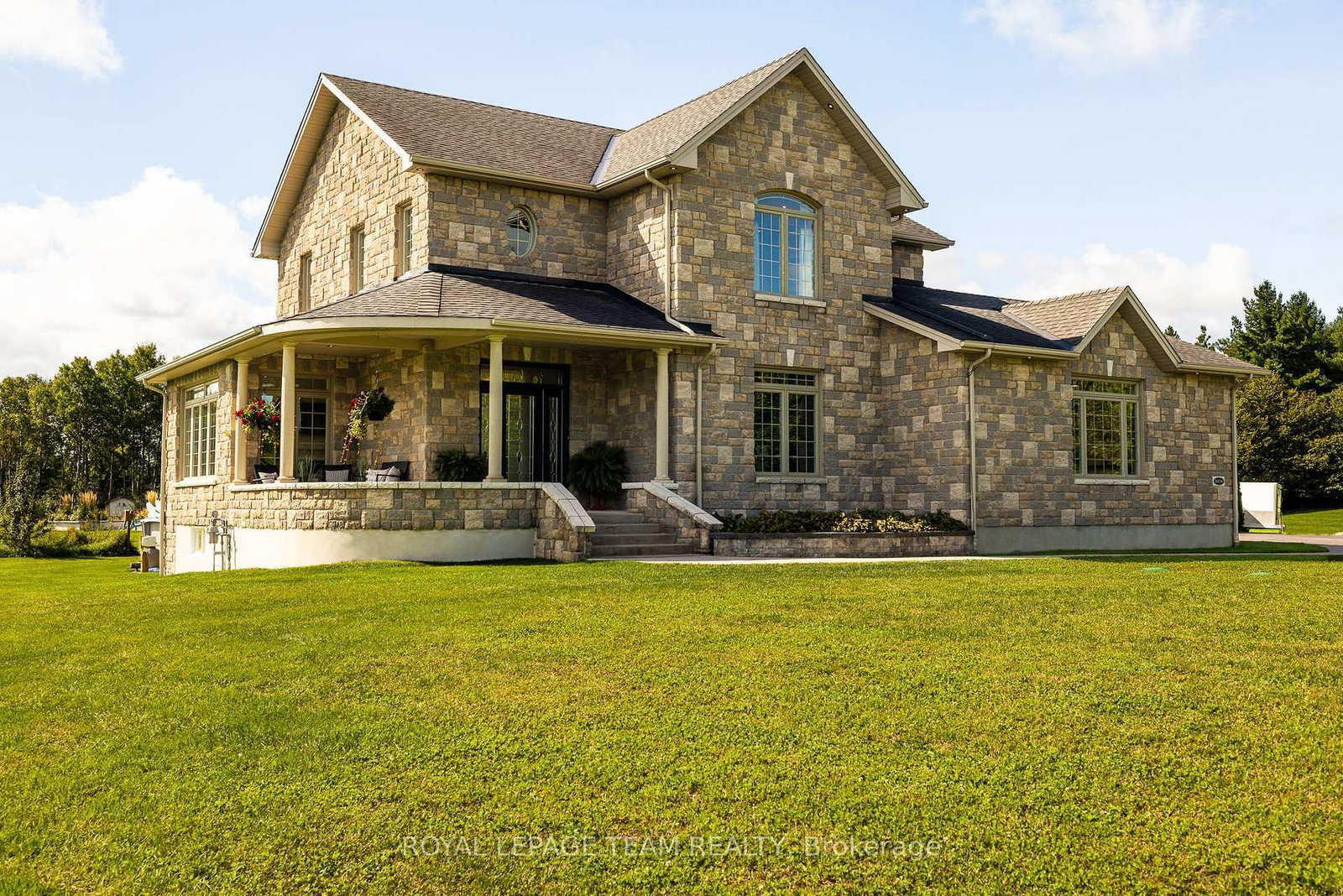 61 Balmoral Street • North Grenville, ON photo 4
