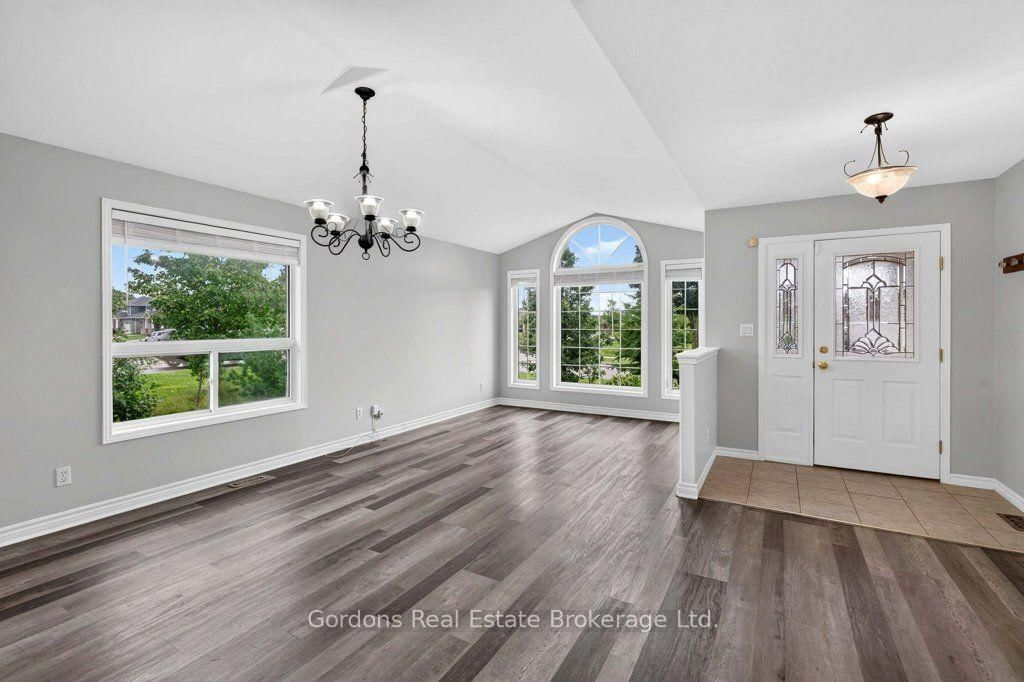 66 Spruce Gardens • Belleville, ON photo 16
