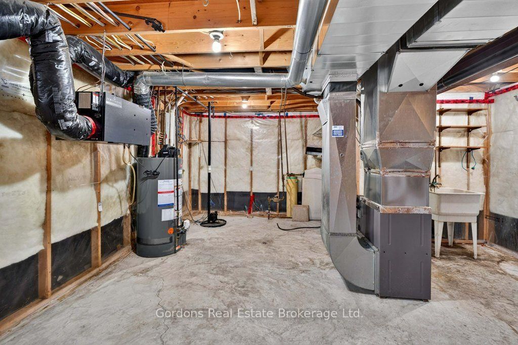 66 Spruce Gardens • Belleville, ON photo 46