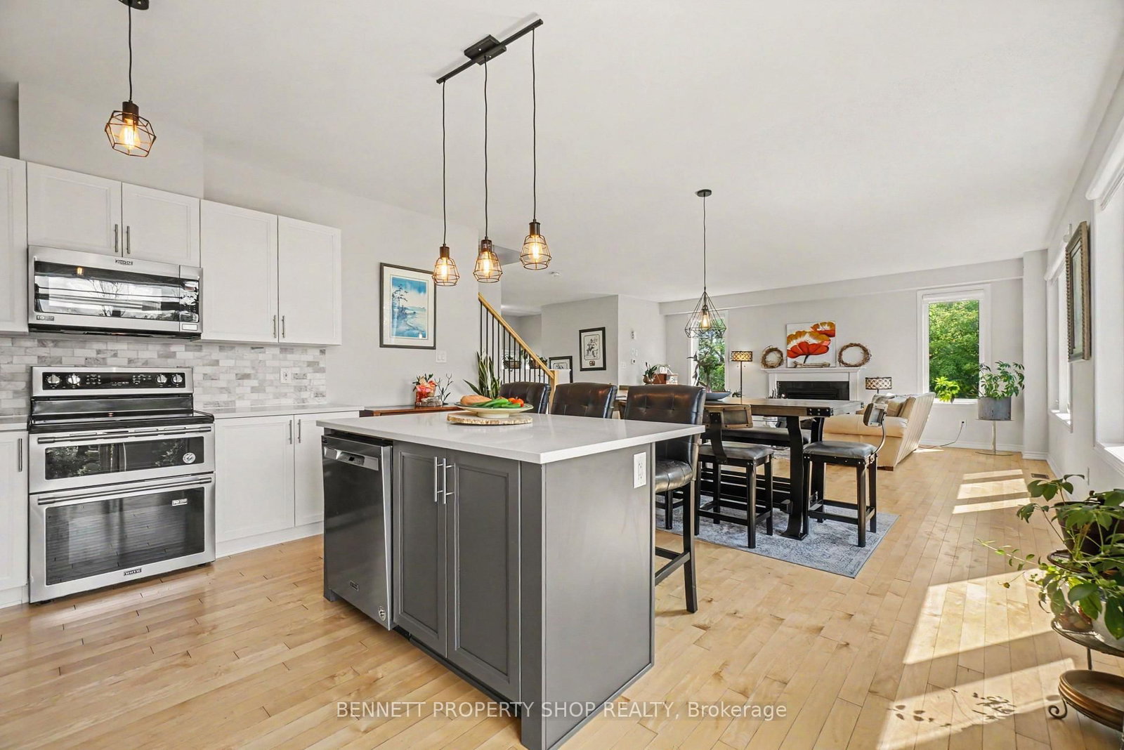 153 Point Prim Crescent • Ottawa, ON photo 8