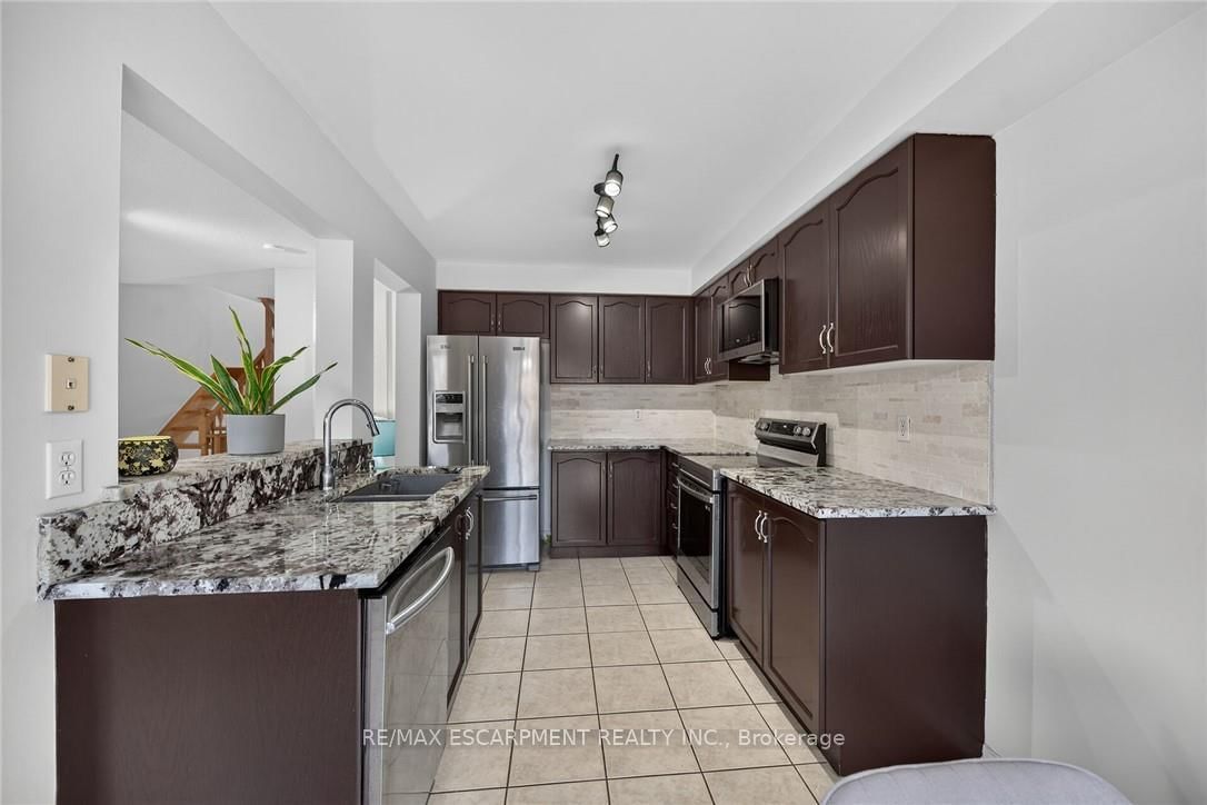485 Green Road • #30 • Hamilton, ON photo 12