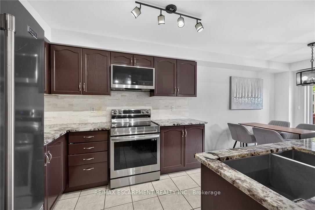 485 Green Road • #30 • Hamilton, ON photo 13