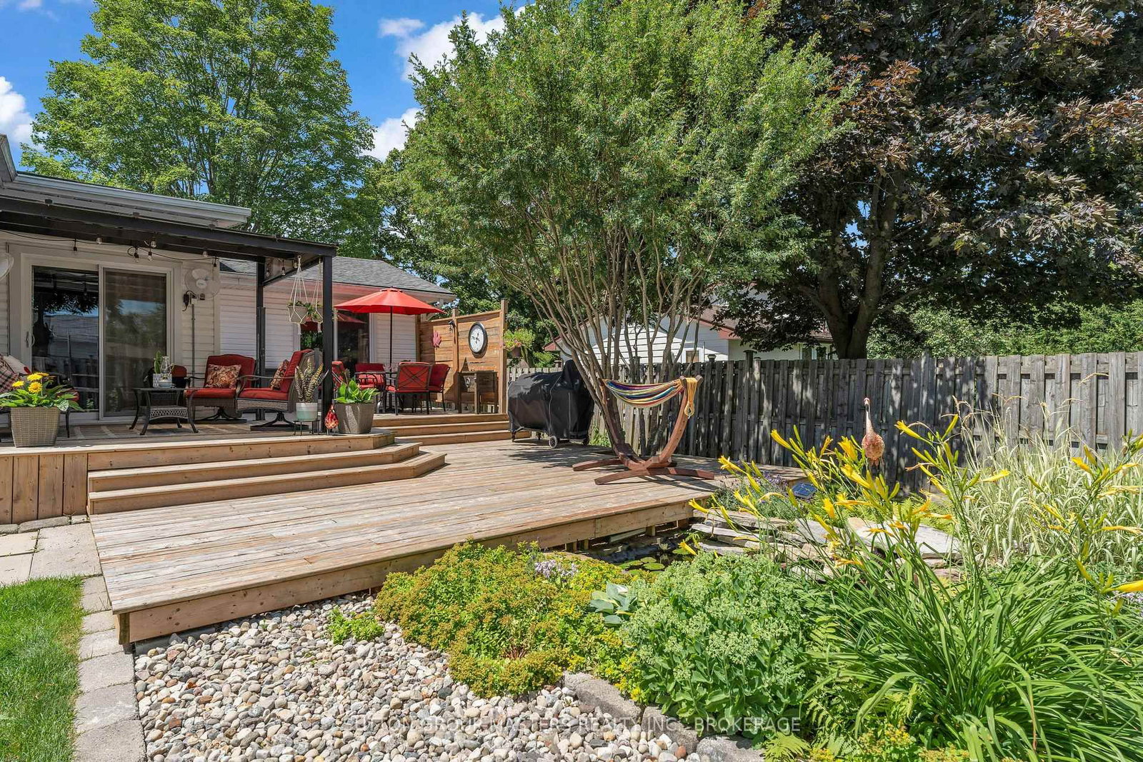 11 Chesterfield Drive • Loyalist, ON photo 38
