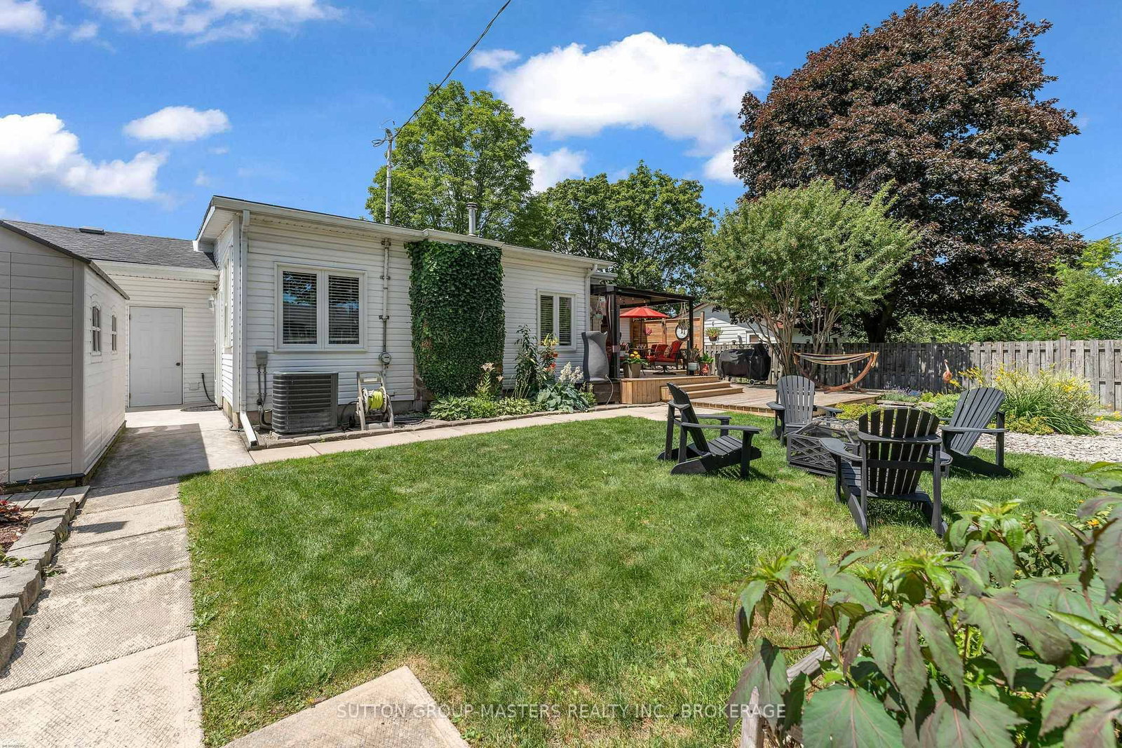 11 Chesterfield Drive • Loyalist, ON photo 43