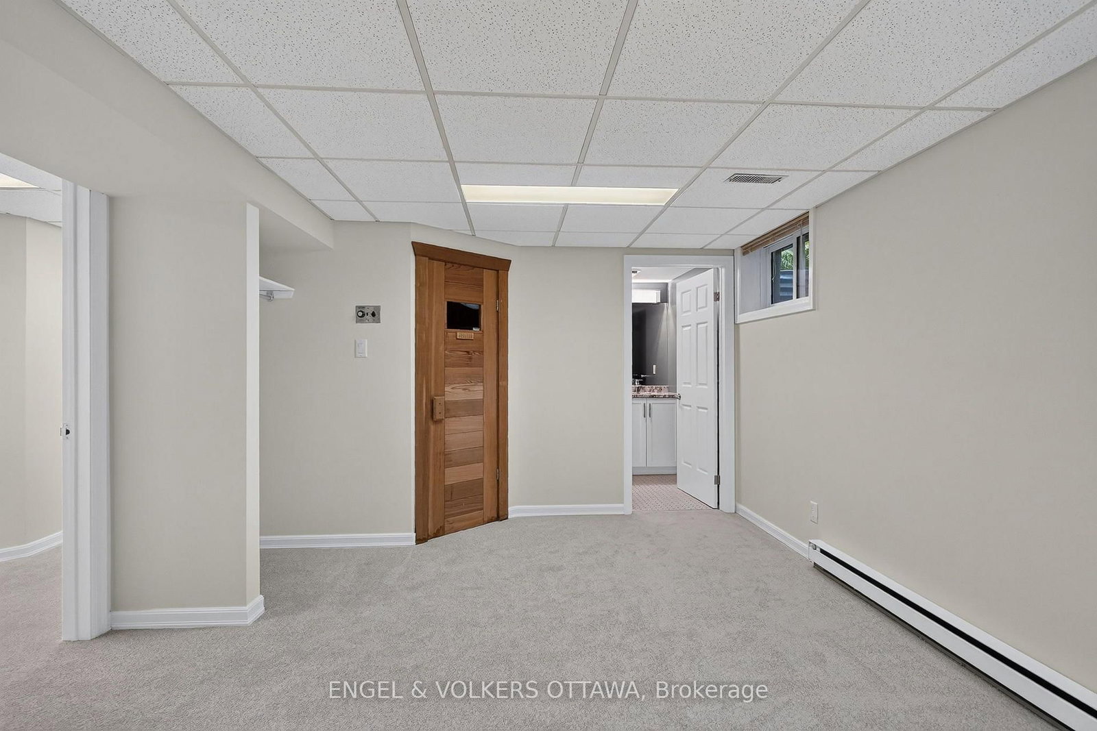 22 Lynhurst Avenue • Ottawa, ON photo 33