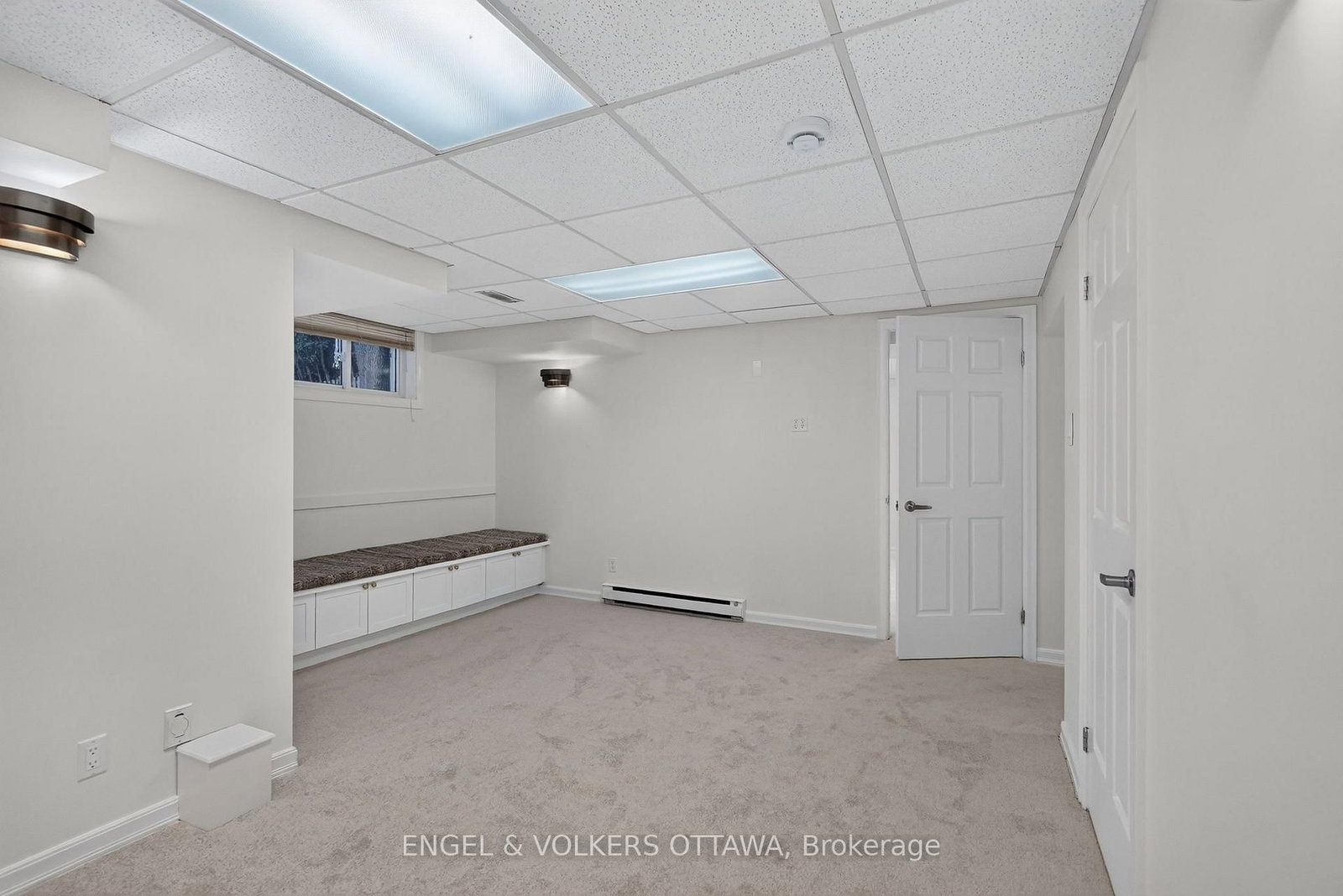 22 Lynhurst Avenue • Ottawa, ON photo 37