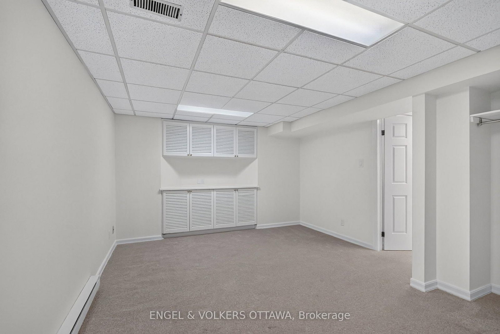 22 Lynhurst Avenue • Ottawa, ON photo 39
