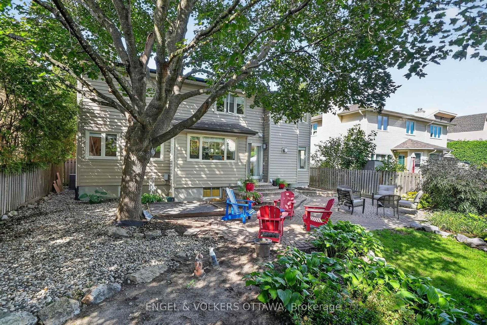 22 Lynhurst Avenue • Ottawa, ON photo 42